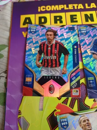 Panini FIFA 365 Adrenalyn XL