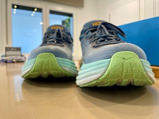 Hoka Bondi 8 Talla 44 2/3 Azul/Verde (28k)