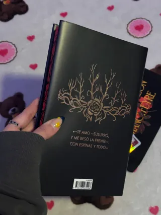 Una corte de rosas y espinas. Edición especial:...