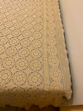 Copriletto matrimoniale uncinetto beige