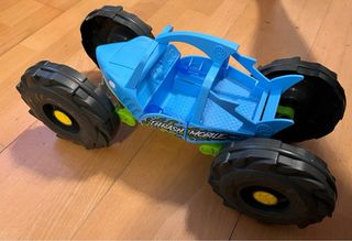 CAMIÓN TIBURÓN “THRASH MOBILE” GOO JIT ZU AZUL