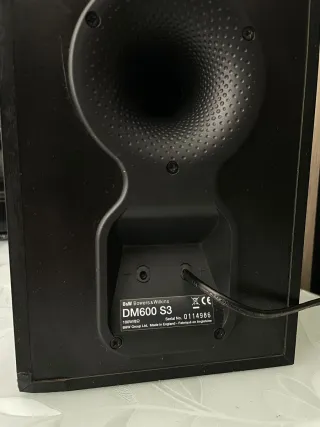 Altavoz B&W DM600 Bluetooth Negro