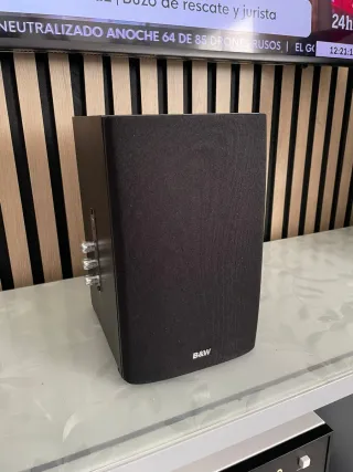 Altavoz B&W DM600 Bluetooth Negro