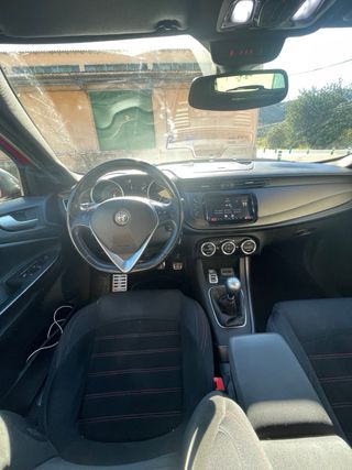 Alfa Romeo Giulietta Sport 2019 120CV 1.4TB