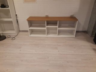 Mueble TV IKEA Blanco y Madera