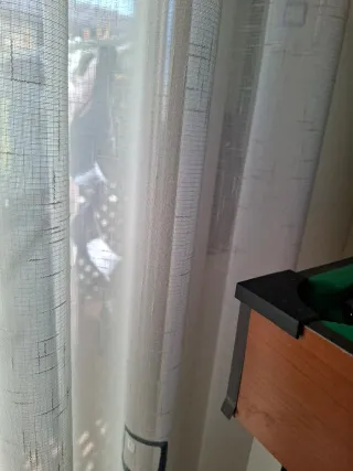 Mini mesa de billar con palos y bolas