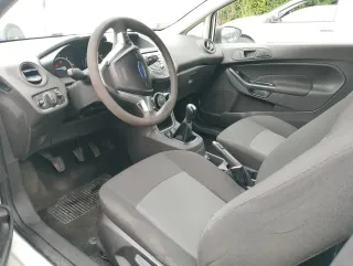 Ford Fiesta 2016 comercial