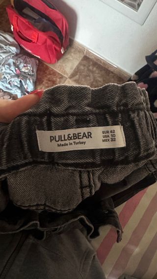 Pantalones Paperbag Pull&Bear grises