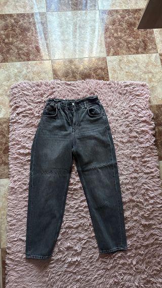 Pantalones Paperbag Pull&Bear grises