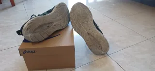 Asics Gel-Cumulus 27 Nero/Giallo