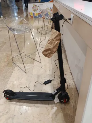 Patinete Eléctrico Pantalla LED