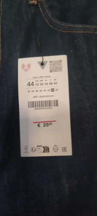 Bermuda Zara Azul Talla 44 Nueva. Tiro alto.