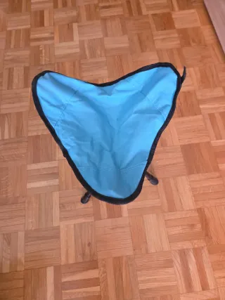 Sillas plegables (2) azul y verde