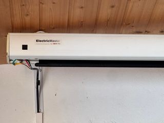 Proyector Optoma Negro con Mando