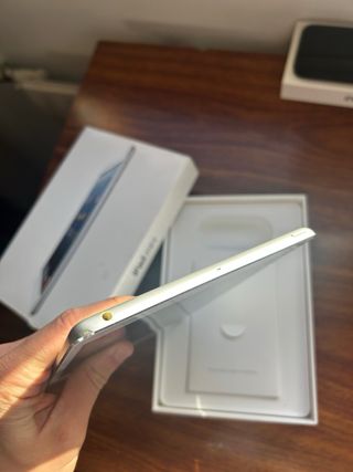 iPad Mini 4 32GB Plata