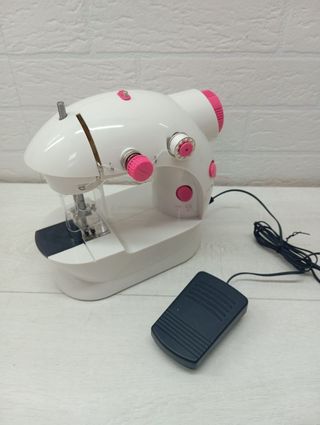 Maquina de coser para niños Theo Klein