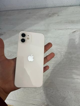 iPhone 12 bianco