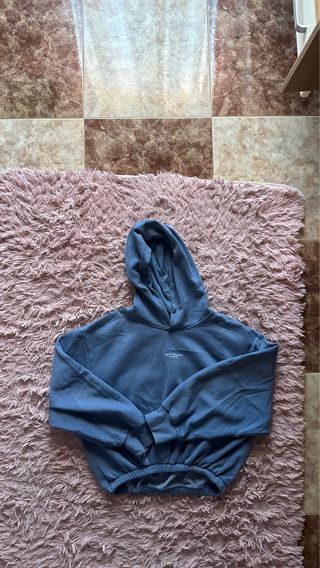 Sudadera Zara cropped talla única