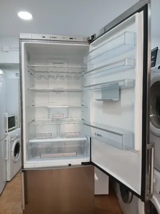 Nevera Bosch 70x60x200