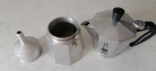 Cafetera Italiana Bialetti Moka Express
