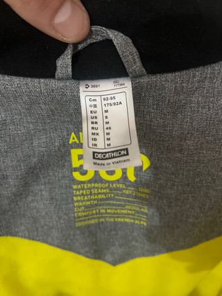 Chaqueta de esquí Wedze gris y negra