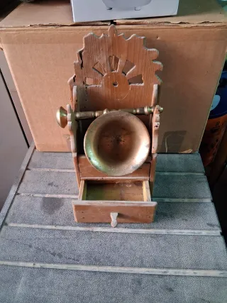 Balanza antigua de madera y Bronce.