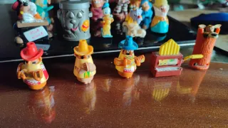 20 pupazzetti di Kinder sorpresa Lotto Giocattoli