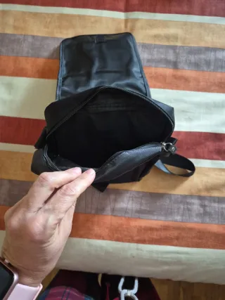 Bolso bandolera hombre negro 18x24cm