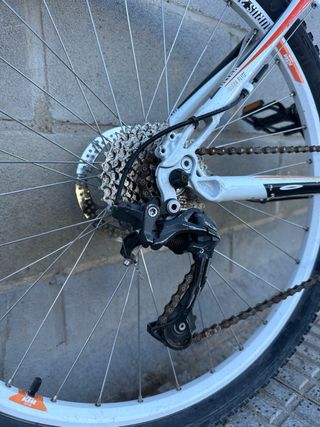 Bicicleta KTM S Blanca y Naranja