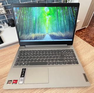 Portátil Lenovo IdeaPad 3