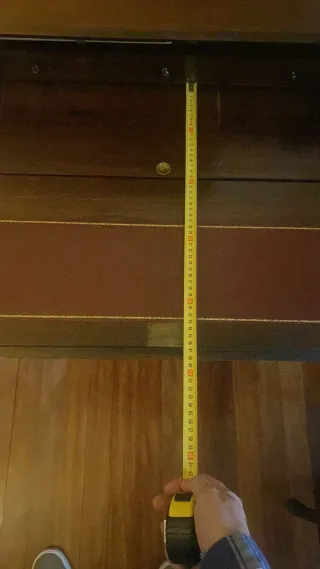 Escritorio antiguo madera y metal