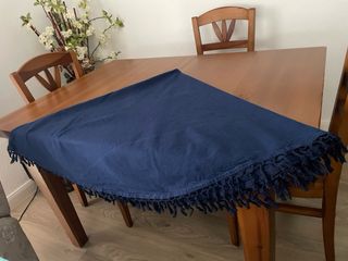 Mantel redondo azul 170cm con flecos