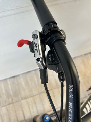 Bicicleta Scott MTB Carbono. Molto leggera.