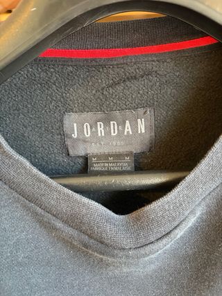Sudadera Jordan Gris con Bolsillo
