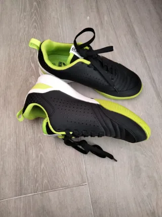 Zapatillas Fútbol Sala Munich Negras y Verdes