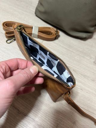 Bolso Remonte Nuevo con etiquetas