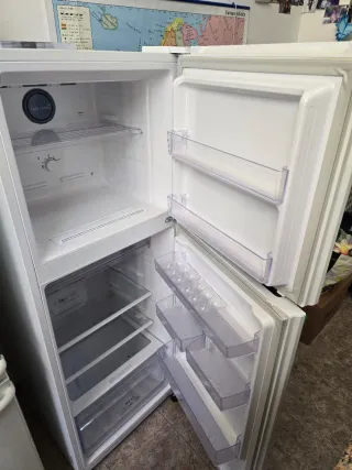 Nevera 160x60x60 cm poco uso