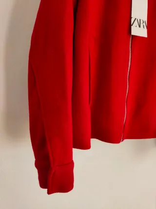 Chaqueta Zara Roja con lana