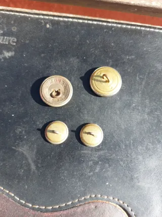 Lote 4 Botones Guardia Civil