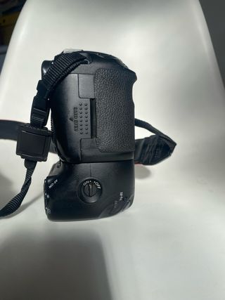 Canon EOS 7D Kit + Batery Grip