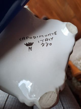 Jarrón Italiano Capodimonte Querubines