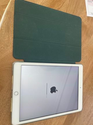 Apple iPad 7ª Gen 128GB Plata
