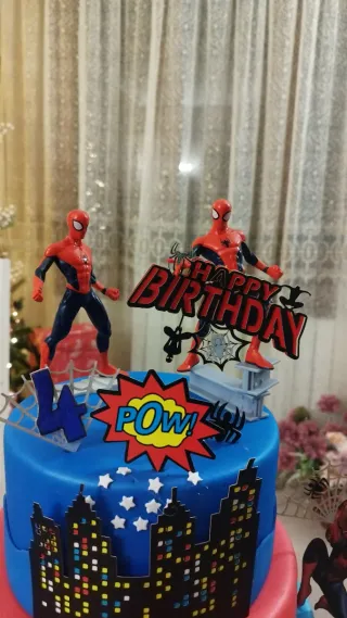 Torta scenografica Spiderman