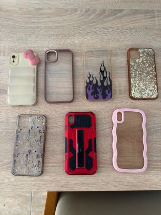 iPhone XR Nero con custodie