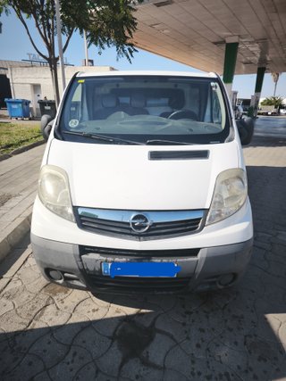 Opel Vivaro 2012