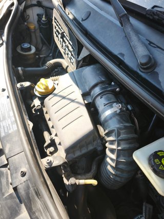 Opel Vivaro 2012