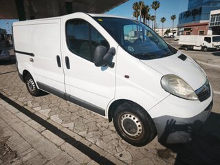 Opel Vivaro 2012
