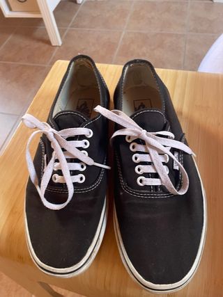 Zapatillas Vans Clásicas Talla 43 Negras