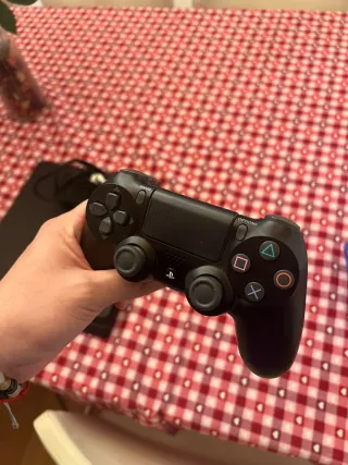 Ps4 Slim 500 GB Firmware 10.01