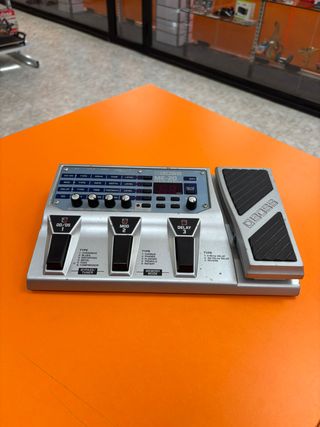 Pedalera Boss ME-20 Multiefectos